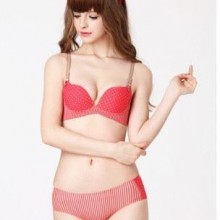 168908都市丽人2014正品女士 三角一片式无痕内裤 配068908满包邮