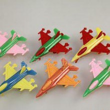 滑行战斗飞机 迪宝扭蛋玩具赠品