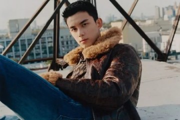 吴磊的男友力挡不住了穿皮大衣配高跟鞋实力演绎野狼disco