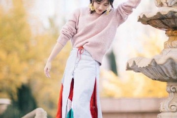 原以为阿迪只做运动装谁知被这款风衣裙种草